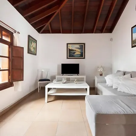 La Relva - Terraza Y Jacuzzi بيت للعطل أذيخي