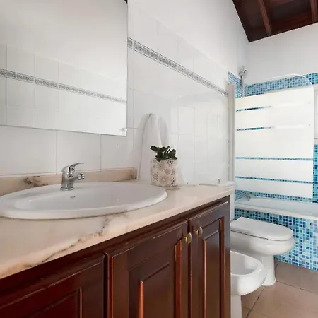 La Relva - Terraza Y Jacuzzi Semesterbostad *